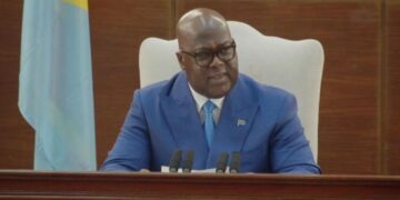Tshisekedi Agiye Kugeza ku Banye-Congo Ibisobanuro ku Kiganiro cya Politiki, Mu gihe Intambara mu Burasirazuba Ikomeje