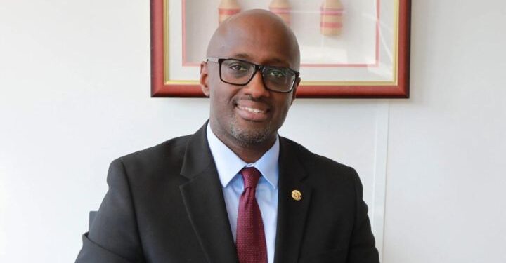 Minisitiri Nduhungirehe Yahakanye Yivuye Inyuma Ibyavuzwe na Perezida Ndayishimiye ku Ihererekanya ry’Abakekwaho Kugerageza Guhirika Ubutegetsi bw’u Burundi mu 2015