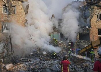 Bidasanzwe: U Burusiya Bwakajije Ibitero bya Misile za Ballistic kuri Kyiv