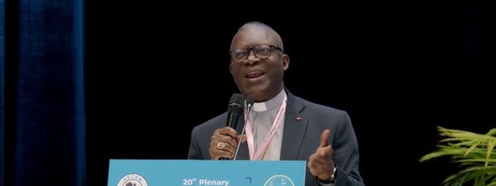 Perezida wa CENCO, Mgr Fulgence Muteba, Yashimangiye ko Amahoro n’Ubwiyunge Bikwiye Gushyirwa Imbere