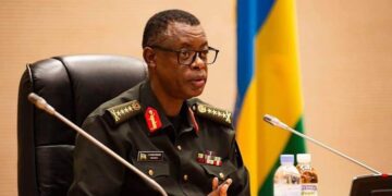 Gen. Kabarebe Yahishuye Uruhare rwa Perezida Kagame mu Kumenyekanisha Tshisekedi ku Isi