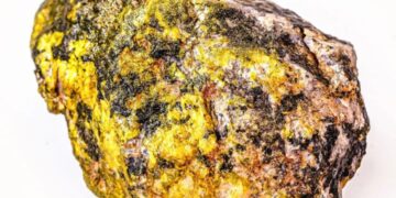 RDC Mu Rujijo Nyuma y’Iperereza Mpuzamahanga: Uranium Yaba Yarajyanwaga Mu Mahanga Mu Izina rya Cobalt?