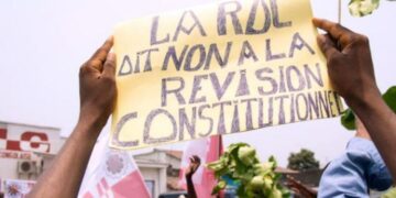 Impuruza i Kinshasa: Imiryango 64 ya Sosiyete Sivile Yaburiye Tshisekedi ku Mpinduka z’Itegeko Nshinga