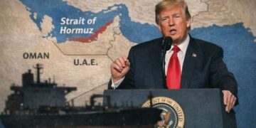 Trump Ahinduye Umurongo kuri Iran: Hormuz Igiye Guhinduka Intwaro Ikomeye mu Makimbirane Ashobora Guhungabanya Ubukungu bw’Isi?