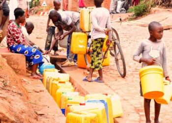 Ibura ry’amazi i Bujumbura mu Burundi riravuza ubuhuha, CNDD-FDD irabishinjwa