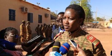 Iyo Umunyamakuru Yambaye Uniform Agafata Imbunda: Burkina Faso Yatanze Isomo Rikomeye ku Isi ku Mipaka Hagati y’Itangazamakuru, Igihugu n’Intambara