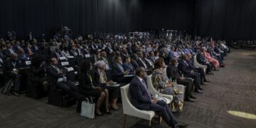 Des Congolais interpellés à l’entrée du sommet de la SADC à Durban : voici ce qui s’est passé et pourquoi ils tentaient d’y accéder