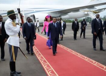 Perezida Biya yagarutse muri Cameroun nyuma y’iminsi 74 yari amaze hanze y’igihugu: Genève hasize ibibazo byinshi ku buzima n’ubuyobozi bwe