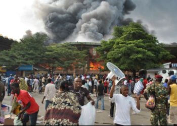 INKONGI Z’UMURIRO MU MASOKO YO MU BURUNDI ZIKOMEJE KWISUBIRAMO: NI IMPANUKA CYANGWA HARI IBINDI BIRI INYUMA YABYO? — UBUTUMWA MCN YAGEJEJWEHO N’UMUCURUZI I BUJUMBURA