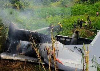 Amakuru ku ndege ya gisivili yarasiwe mu Bikuba: Umutangabuhamya yavuze ibyo yiboneye
