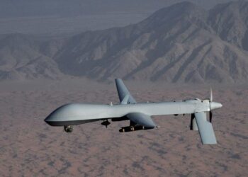 Drones Zateye Ibisasu muri Bipimo na Mihanga Hagati y’Imirwano Ikomeye: Impande Zombi Zikomeje Kurebana Ay’ingwe