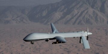 Drones Zateye Ibisasu muri Bipimo na Mihanga Hagati y’Imirwano Ikomeye: Impande Zombi Zikomeje Kurebana Ay’ingwe