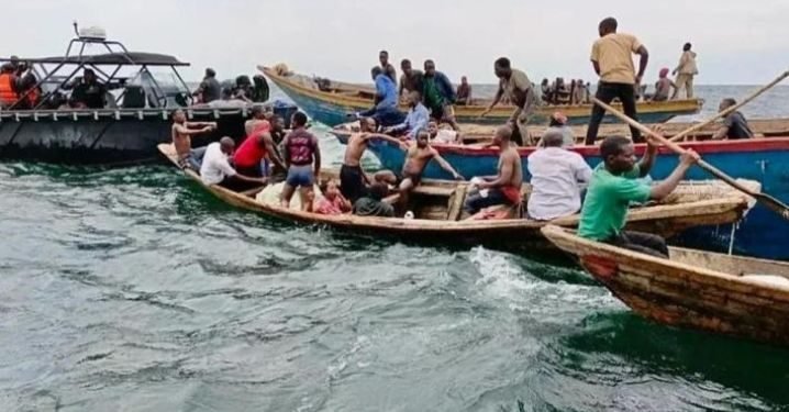 Lac Kivu : un bateau transportant des commerçants fait naufrage, plusieurs morts et des disparus