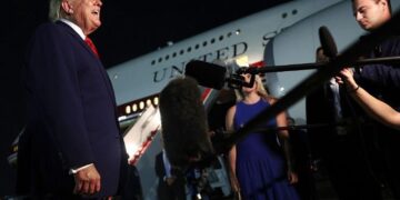 Perezida Trump yatangaje igihe yizeye ko intambara ya Amerika na Iran izarangirira