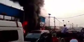 Kinshasa: Iduka ry’Ibikoresho by’Ubucuruzi Ryahindutse Umuyonga muri Camp PM
