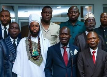 RDC: Tshisekedi Yohereje Abambari Be mu Biganiro by’Igihugu — Ibiganiro n’Abayobozi b’Amadini Bigamije Iki?
