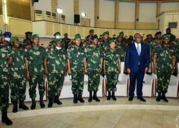 RDC mu Bihe Bikomeye: Tshisekedi Afashe Icyemezo Gikomeye ku Bajenerali, mu Gihe Kabila Agarutse mu Ruhando rw’Ihangana