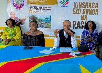 Kinshasa Yirukanye Fils Mukoko ku Mirimo, Hanatangizwa Iperereza ku Byo Yavuze
