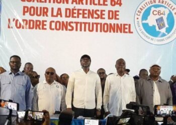 RDC: Umunyapolitiki Epenge Yaburiwe Irengero Nyuma yo Guhagarikwa ku Kibuga cy’Indege, Dore Ibyatangajwe n’Ikipe ya Fayulu
